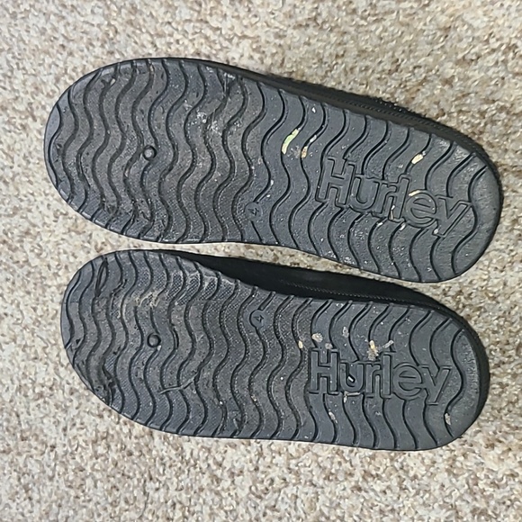 Hurley Slip On Shoes - Picture 5 of 5